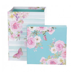 BAGS&MORE DARILNA ŠKATLA KVADRATNA ČRTE/VRTNICE/METULJI